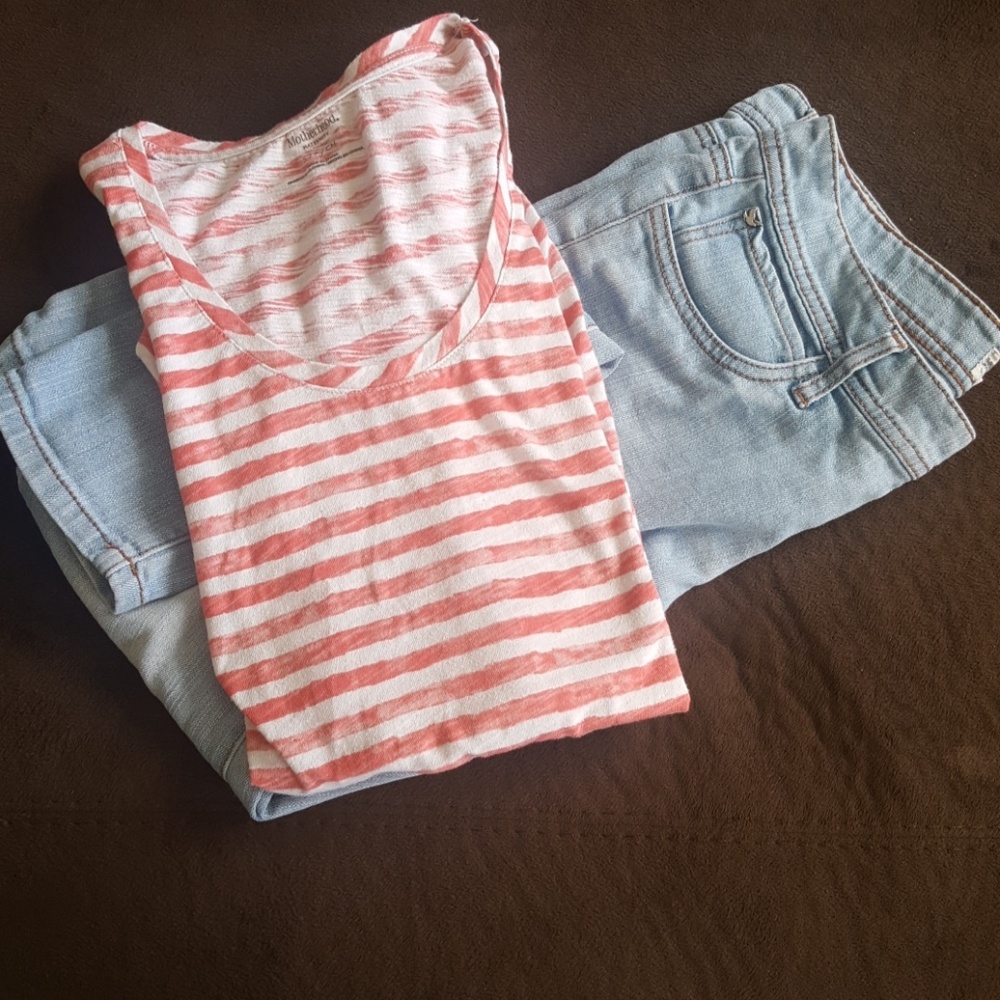 Coral striped maternity shirt